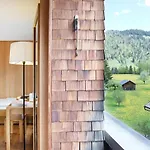 מלון Krone - & Restaurant Im Bregenzerwald