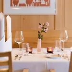 מלון Krone - & Restaurant Im Bregenzerwald היטיסאו