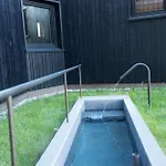 Krone - & Restaurant Im Bregenzerwald מלון היטיסאו
