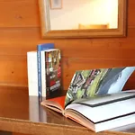 Krone - & Restaurant Im Bregenzerwald היטיסאו