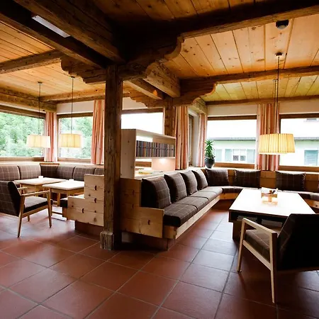 Krone - & Restaurant Im Bregenzerwald Hotell